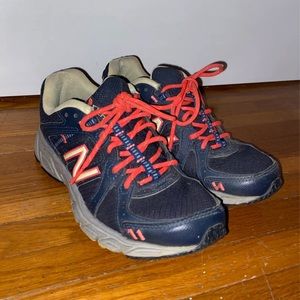 New Balance Tennis Shoes
